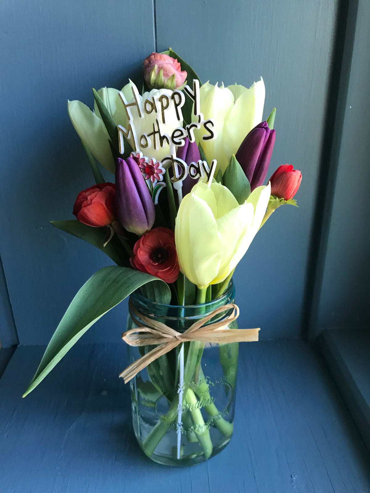 Small Seasonal Arrangement